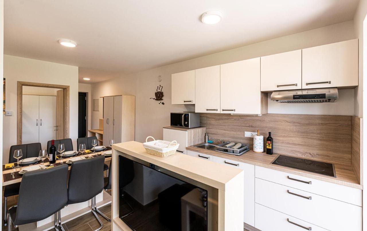 Apartmaji Banonia Вержей Экстерьер фото
