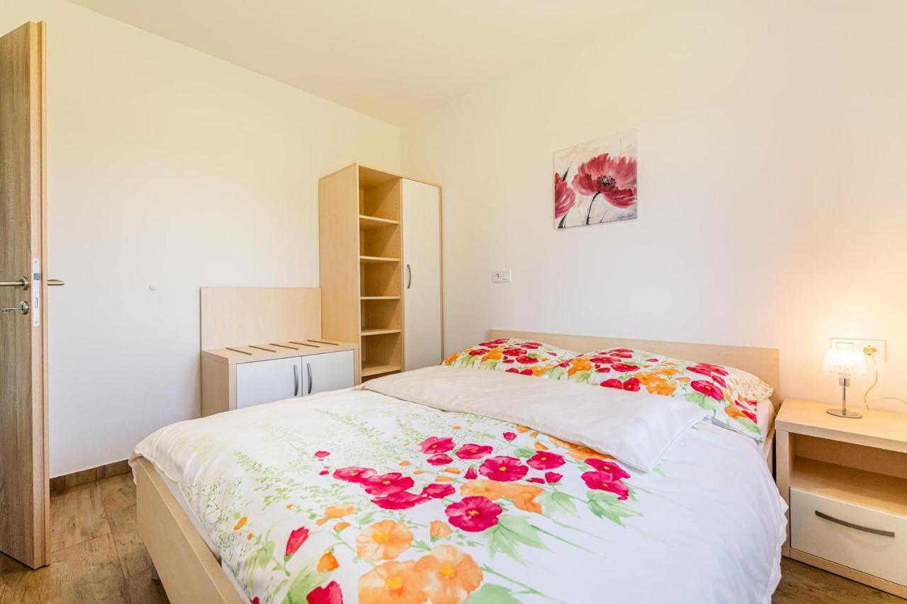 Apartmaji Banonia Вержей Экстерьер фото